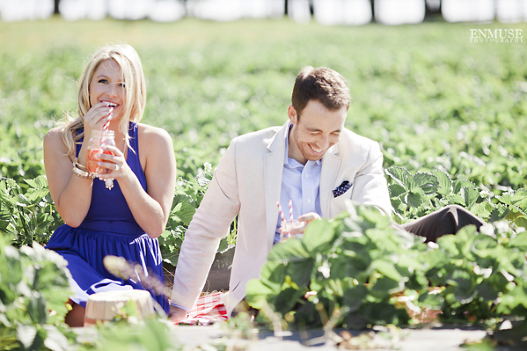 03 Strawberry Farm Engagement Session 0031