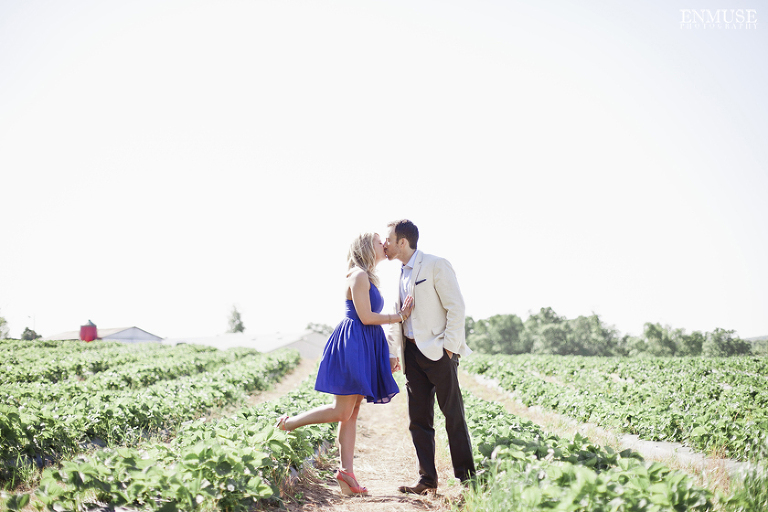 07 Strawberry Farm Engagement Session 0125