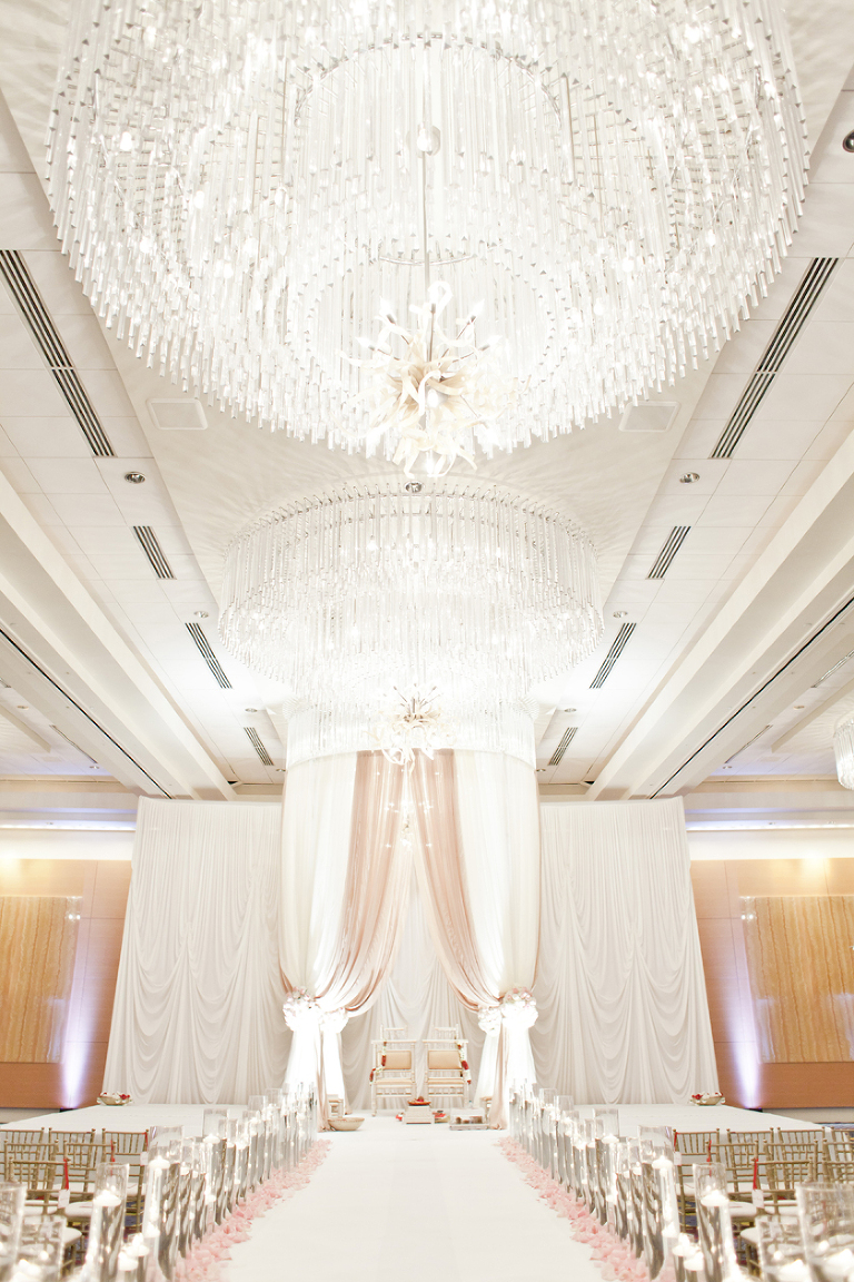 122-2747 Marriott Marquis Atlanta Wedding Photography