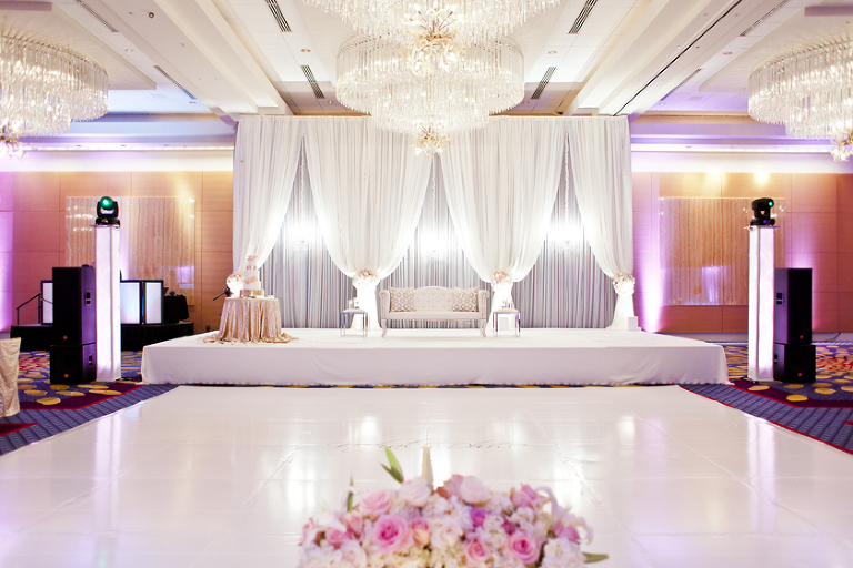 168-4654 Marriott Marquis Atlanta Wedding Photography