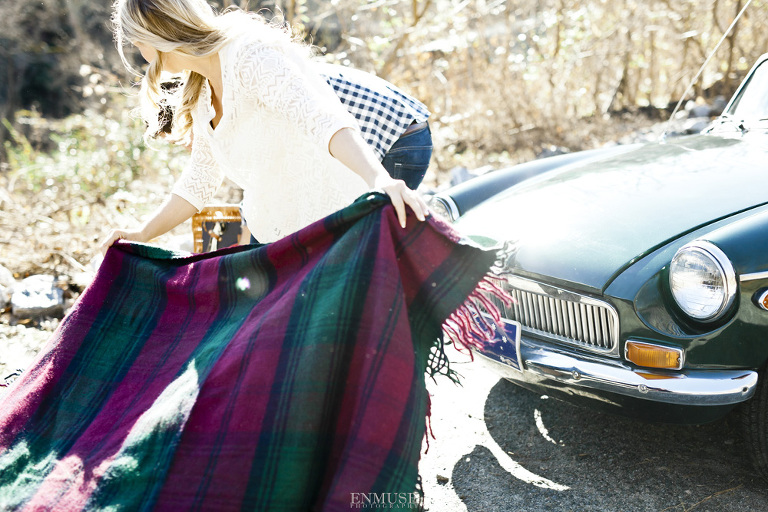 05 Antique Car Atlanta Engagement Photography 0139