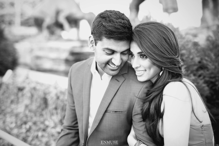 22 Fernbank Museum Wedding Engagement Photography ENMUSE 0203BW