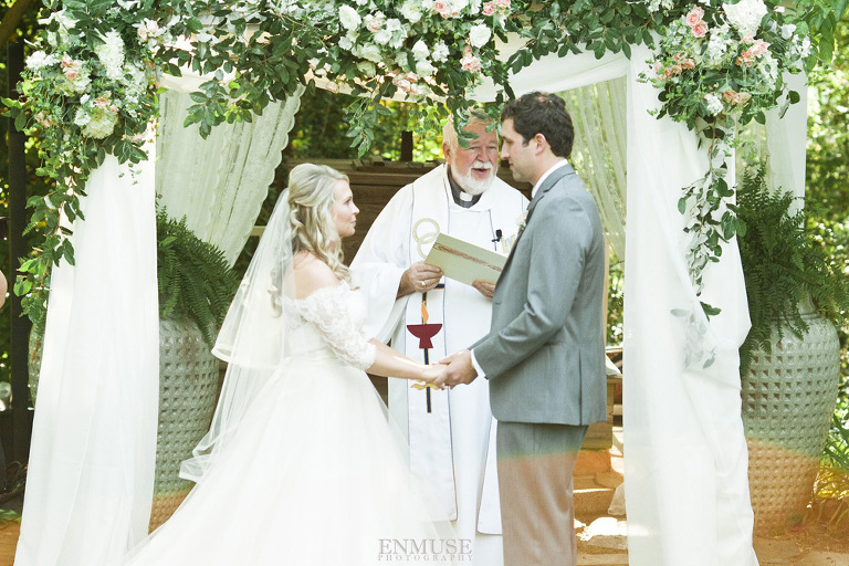 51 Roswell Gardens at Great Oaks Atlanta Southern Wedding Photography by ENMUSE 1361